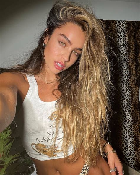 Sommer ray instagram - May 15, 2022 · Sommer Ray is known to many for her career as a model, harnessing the power of Instagram to amass an astounding 26 million followers. Ray’s YouTube, where she has 1 million followers, saw her ... 